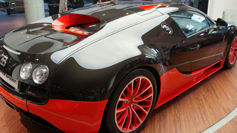 bugatti veyson super sport • Spotted: Bugatti Veyron Super Sport