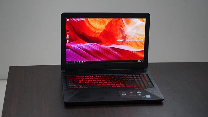 Asus Fx504 Tuf Hands On Product Shot 2