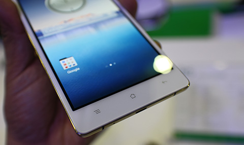 Oppo-R5-Review