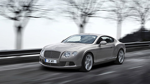CGT Location exterior front 3/4