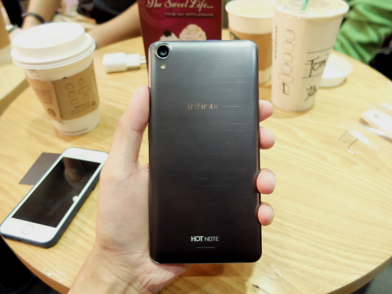 • Infinix Hot Note Hands-On, First Impressions