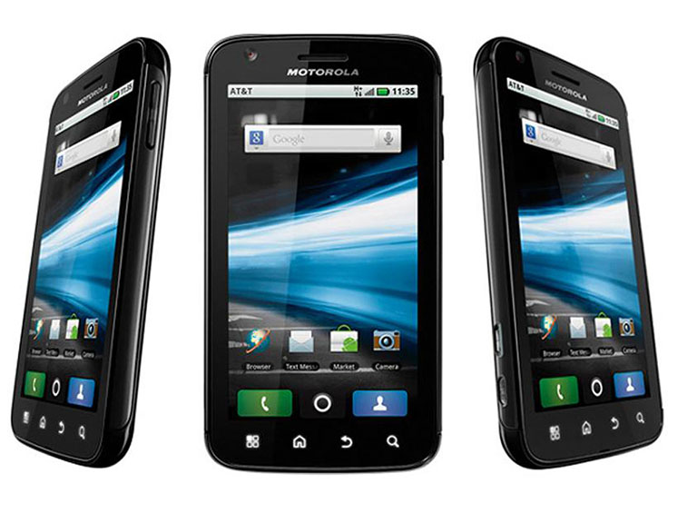Motorola_Atrix_4G_02