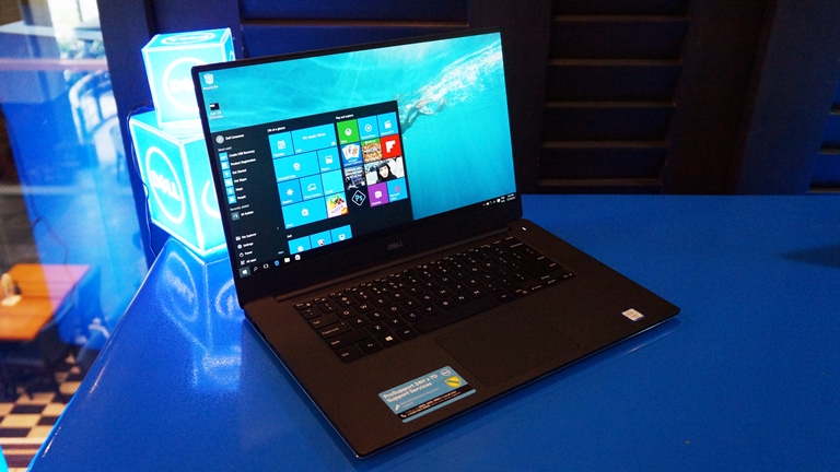 dell-xps15-handson-07