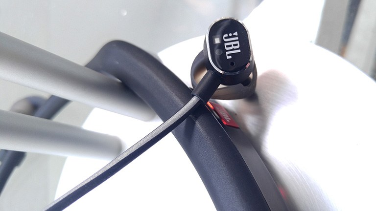 jbl-reflect-response-review-philippines-4