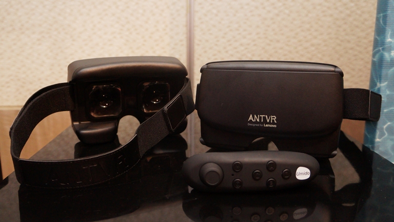 lenovo-ant-vr-with-controller