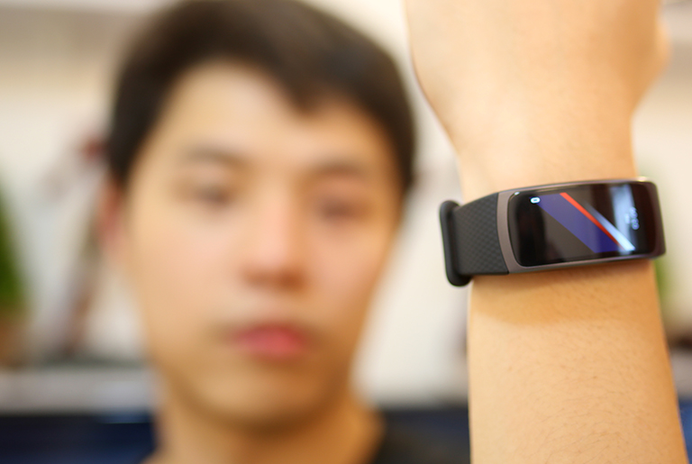 samsung-gear-fit2-4