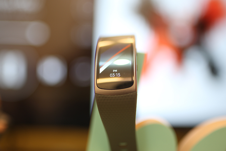 samsung-gear-fit2-8