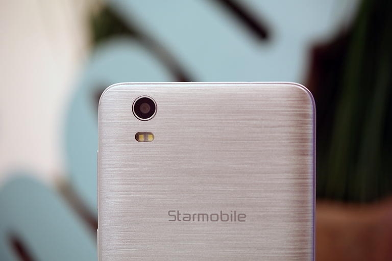 starmobile-play-max-review-3