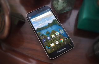 BlackBerry Aurora launches in Indonesia