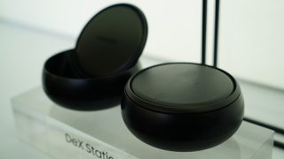Hands-on: Samsung DeX Dock