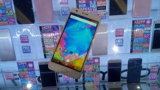 Firefly outs AURII Fusion w/ dual-rear camera, Android Nougat