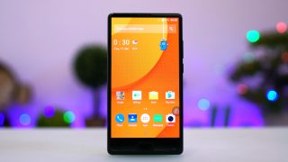 Doogee Mix priced at under Php10K