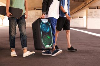Sony outs GTK-XB60 and GTK-XB90 Extra Bass speakers