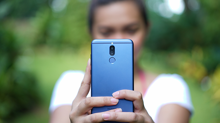 Nova2I Selfie4 • Huawei Nova 2I Aurora Blue Limited Edition To Hit Stores On December 2