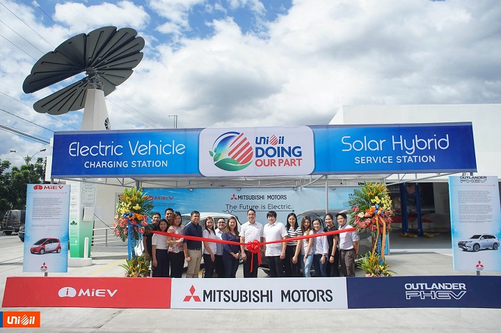 • Unioil First Electric Vehicle Service Station 2 • Unioil'S First Electric Vehicle Charging Station Now Open
