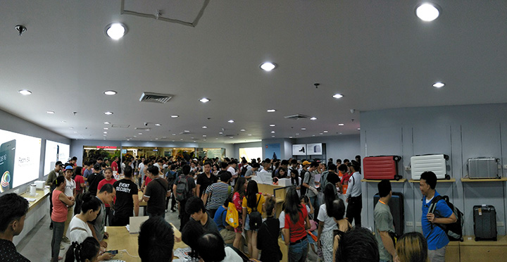 Xiaomi Authorized Store Megamall Philippines 3 • Inside The New Mi Authorized Store At Sm Megamall