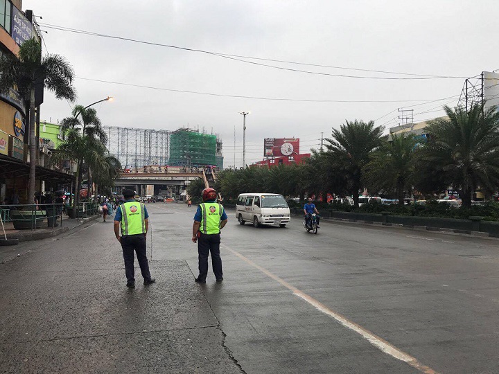 mmda street • MMDA to send names of jaywalkers with unsettled penalties to NBI