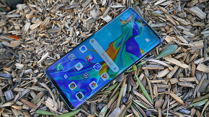 Huawei P30, P30 Pro Globe Postpaid Plans now available