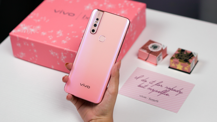 Vivo V15 Blossom Pink Kit 8 • What'S Inside The Vivo V15 Blossom Pink Package