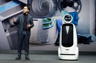 LG CLOi GuideBot to assist visitors in Hyundai Motor Studio Goyang