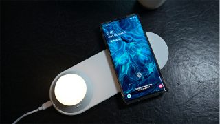 Yeelight Wireless Charging Pad Hands-On