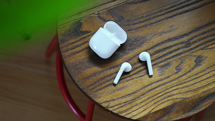• Realme Buds Air 4 • Five Good Alternatives To The Apple Airpods 2