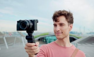 Sony outs new GP-VPT2BT Wireless Shooting Grip