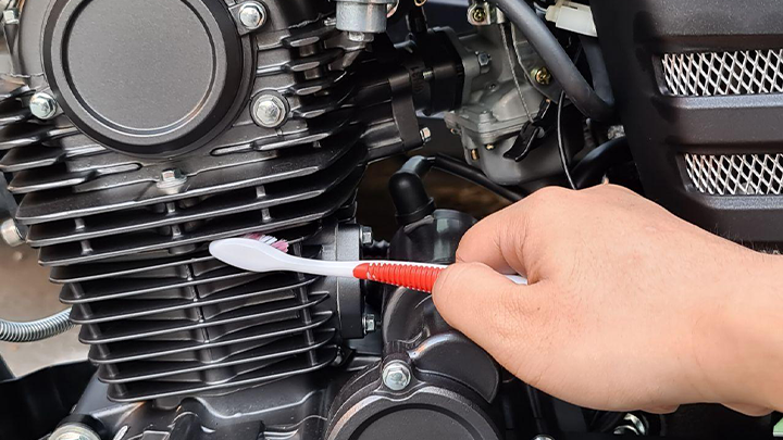 Cleaning Engine • How To Maintain Your Motorbike During Lockdown