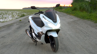2019 Honda PCX 150 Review: Zero Compromises!