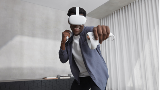 Oculus Quest 2 now official