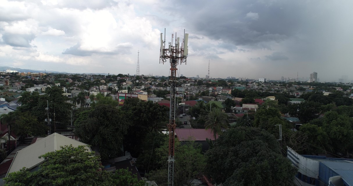 Globe Telco 3 • House Approves Bill Allowing Cell Sites In Subdivisions, Villages