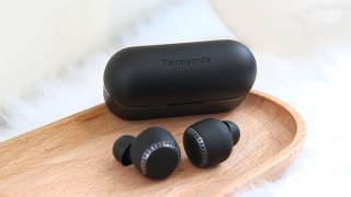 Panasonic RZ-S500W True Wireless Bluetooth Earphones Hands-on