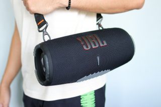 JBL Xtreme 3 Portable Bluetooth Speaker Hands-on