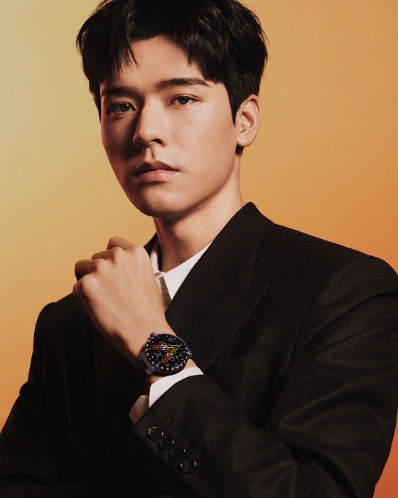 Louis Vuitton Tambour Horizon Light Up