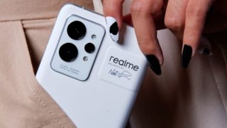 Watch: realme GT2 Pro Review