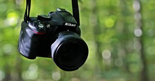 Nikon reportedly shifting toward mirrorless camera and stop producing SLR cameras