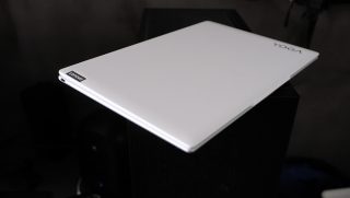 Lenovo Slim 7i Carbon Review