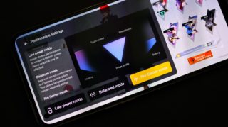 Not just a Portrait Expert, the OPPO Reno8 5G can also game