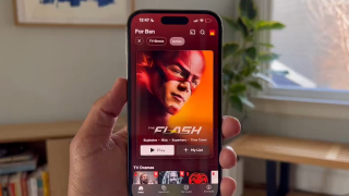 Netflix for iPhone gets a visual refresh: more fluidity and gradients