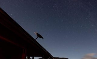 Qualcomm announces satellite messaging for Android at CES 2023