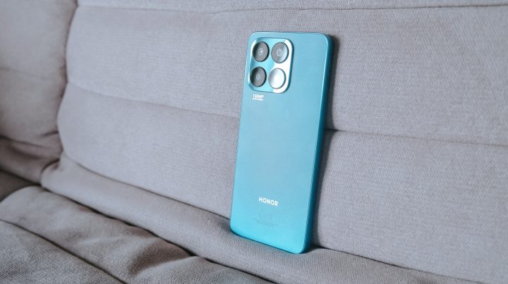 Honor X8a Review 15