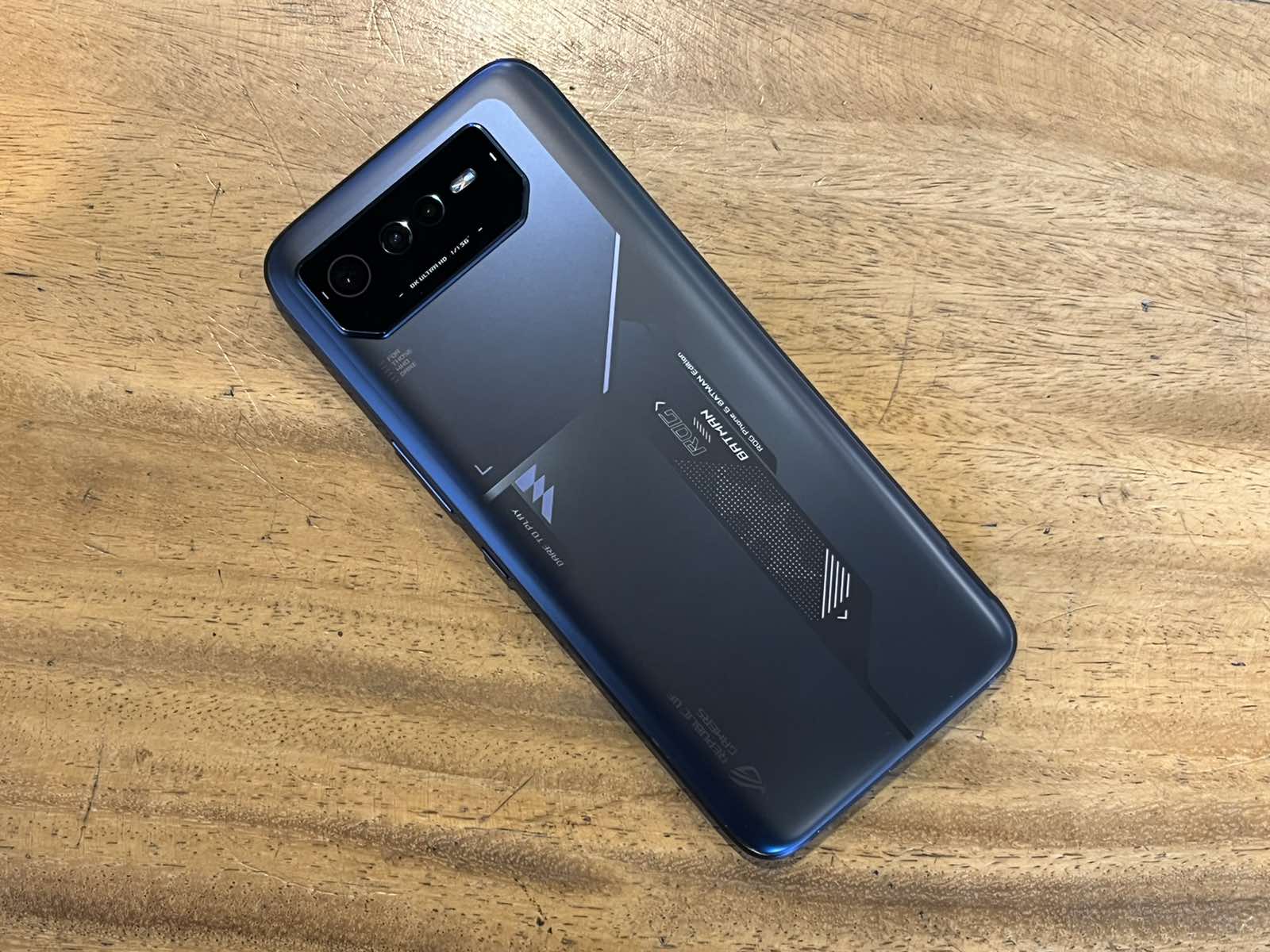 Rog 6 Batman (5)