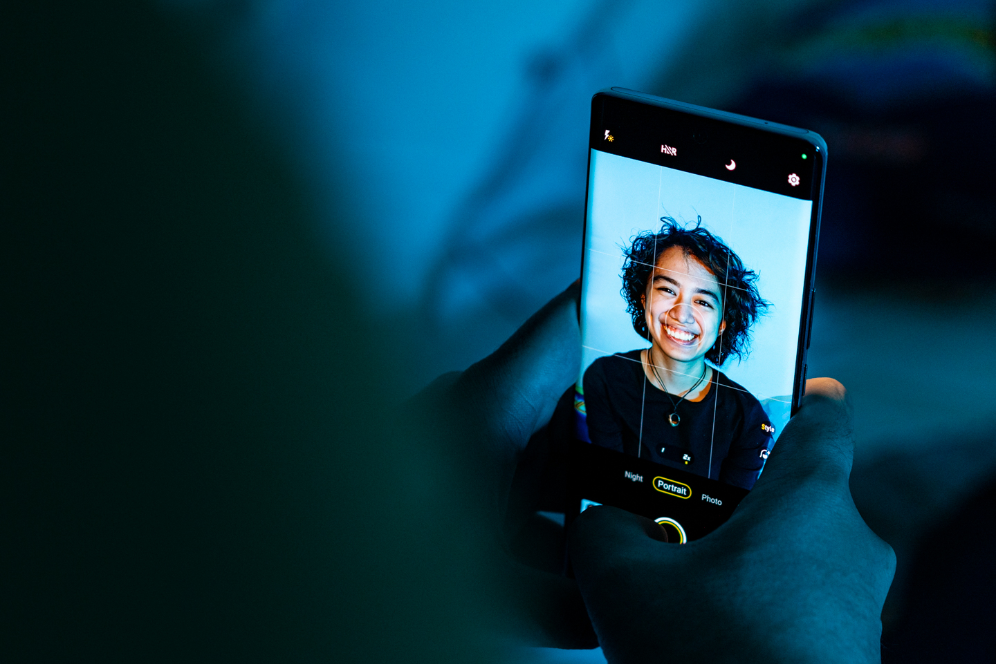 7 Best Camera Features of the vivo V27 5G, The Aura Portrait Master ...