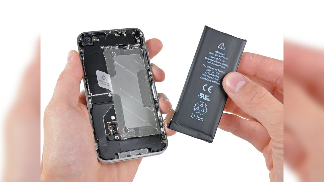 Battery Removed From Phone From Pexels
