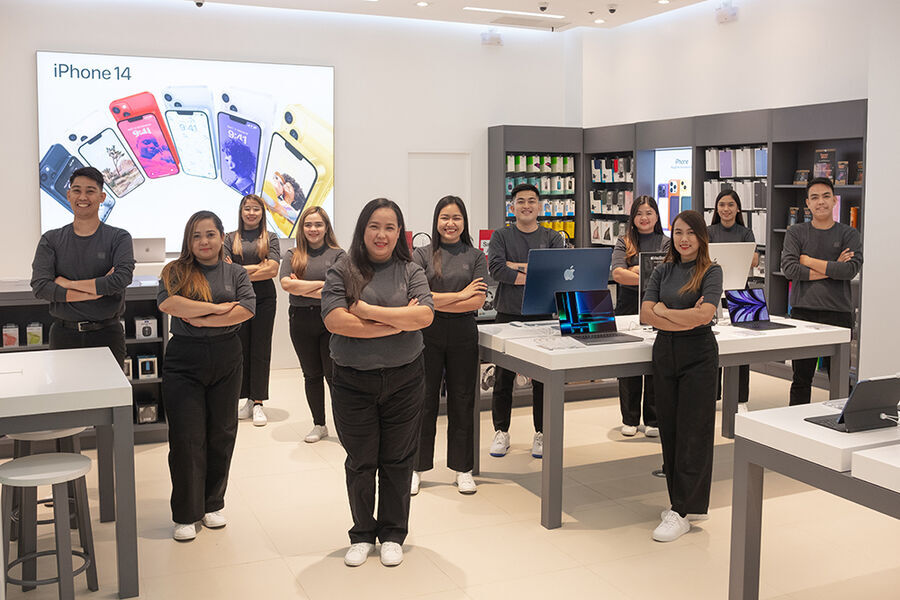 Pmc Sm City Bataan Store Staff