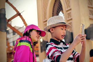 China to limit smartphone time for children and teens