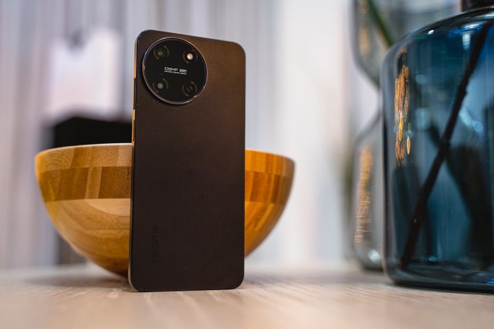 Realme 11 17