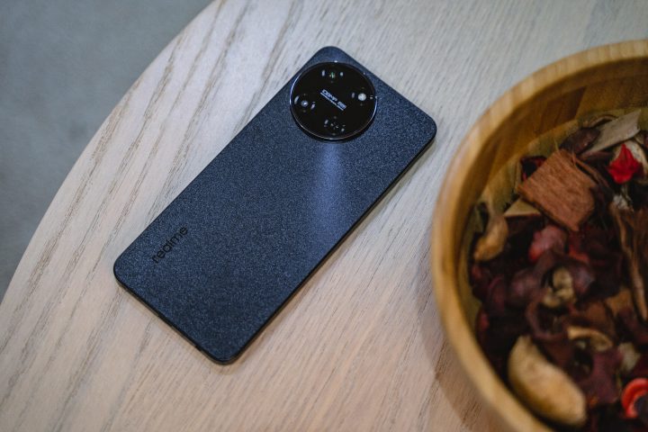 Realme 11 8