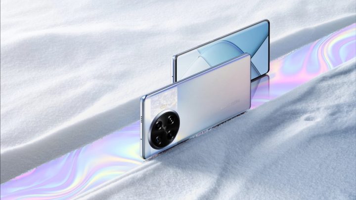 Tecno Spark 20 Pro+ Lunar Frost