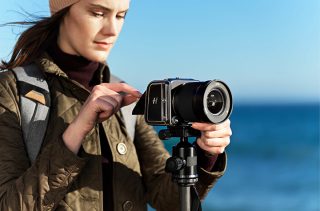 Hasselblad reveals 907X and CFV 100C